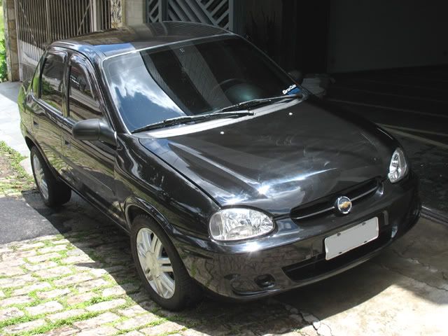 Corsa-Sedan-02.jpg