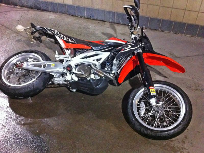 Aprilia SXV550 Exhaust Glowing Red Hot