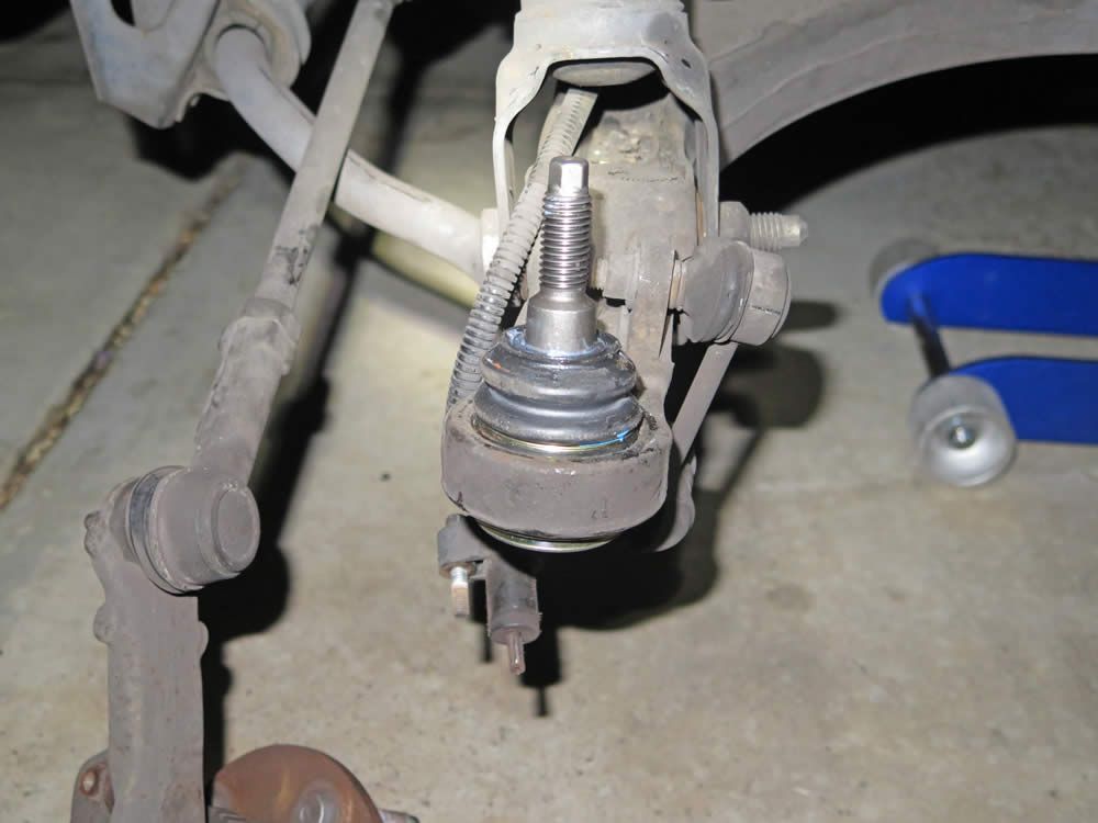 BA_BF_Ball_Joint_Replacement_26_17_3_201