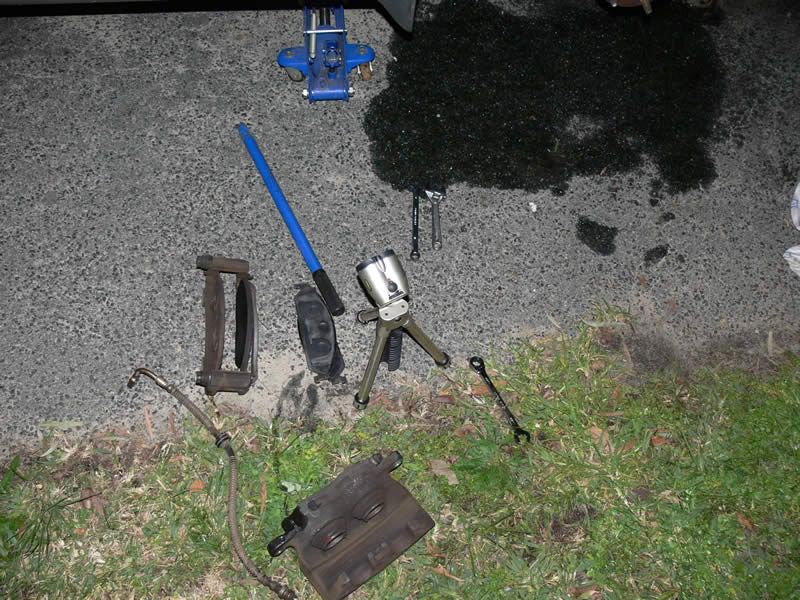 BF_XR6_Turbo_Caliper_Fitting_05_6_7_2011.jpg