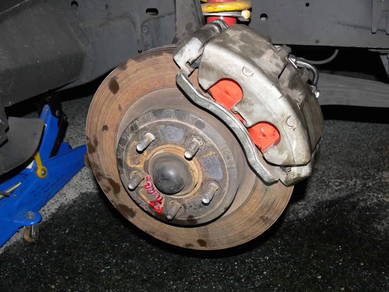 BF_XR6_Turbo_Caliper_Fitting_10_6_7_2011.jpg