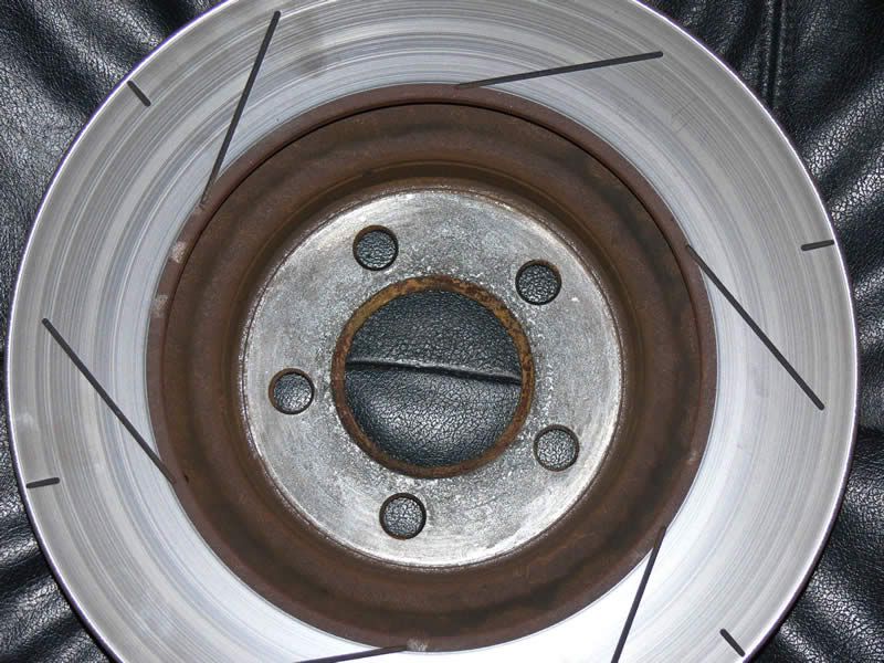 DBA400_Disc_Fitting_02__12_7_2011.jpg