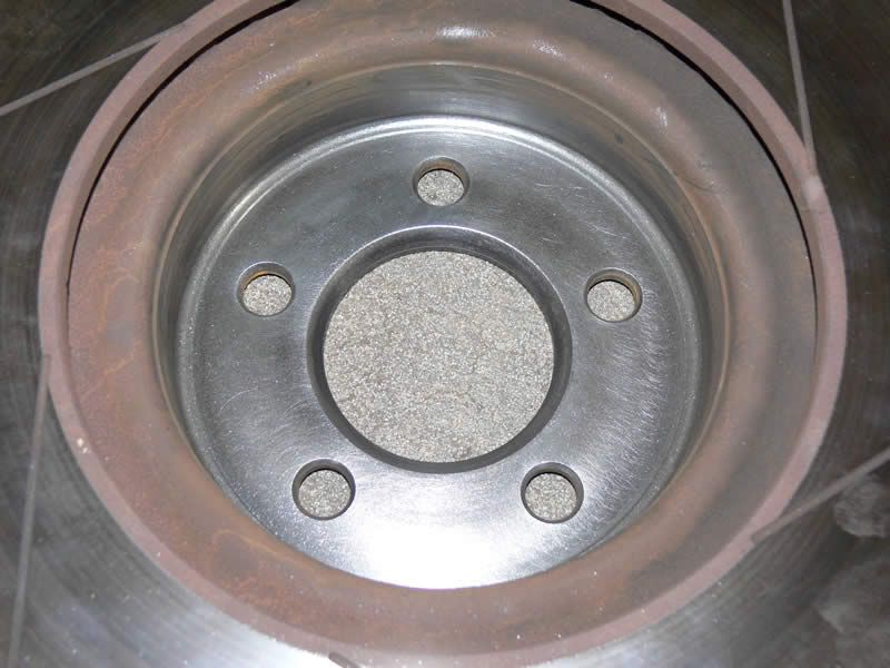 DBA400_Disc_Fitting_03__12_7_2011.jpg
