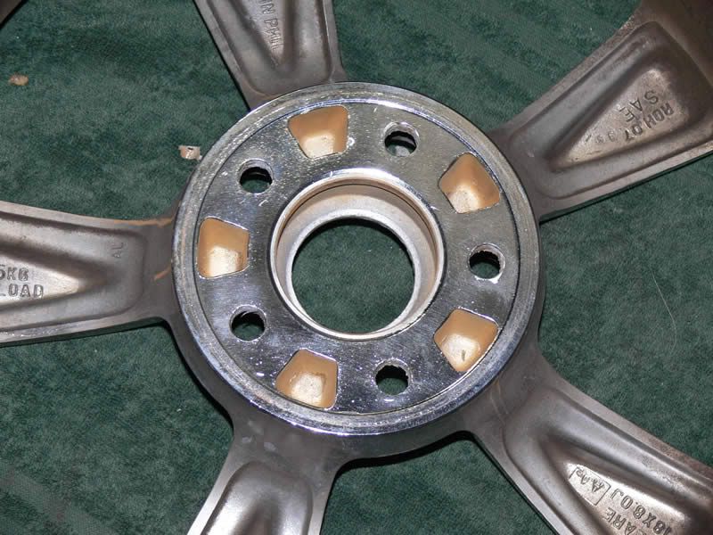 DBA400_Disc_Fitting_11__12_7_2011.jpg