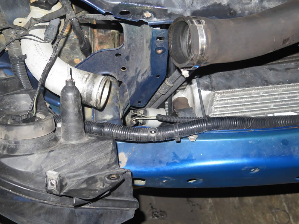 FPV_Tornado_Ute_17_22_10_2015.jpg