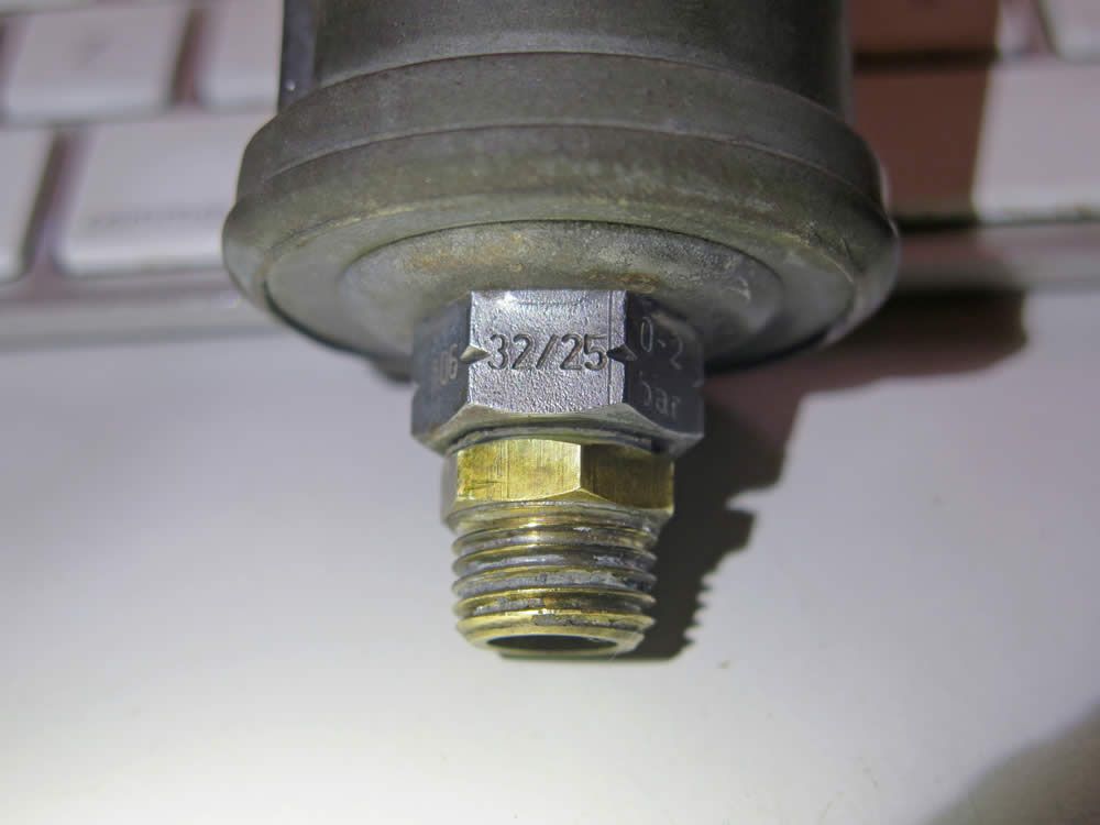 FPV_Tornado_Ute_27_22_10_2015.jpg