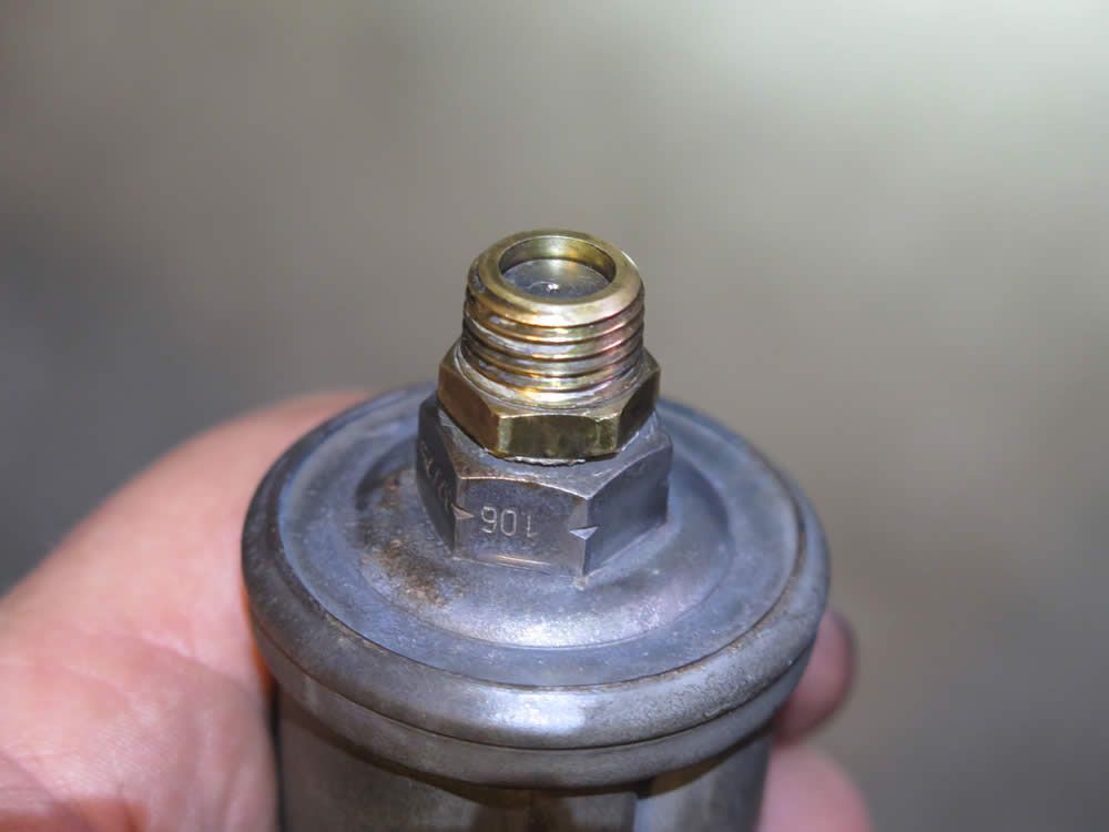 FPV_Tornado_Ute_31_22_10_2015.jpg