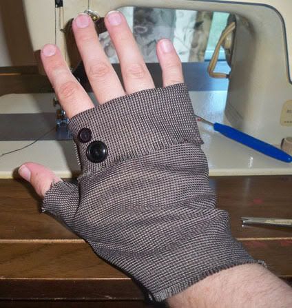 newgloves2.jpg