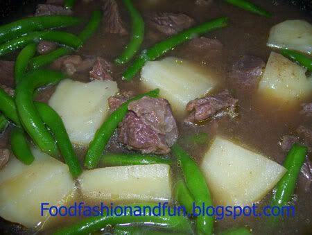 beef stew,green beans,potato