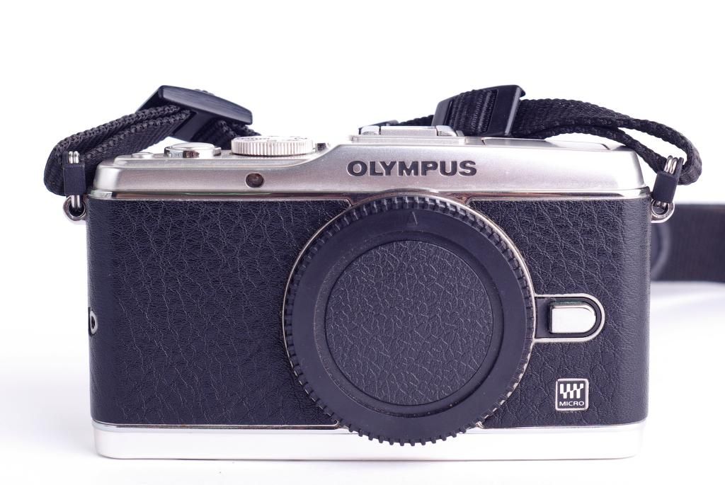 Hcm - thanh lý máy ảnh mirrorless olympus pen e-p3