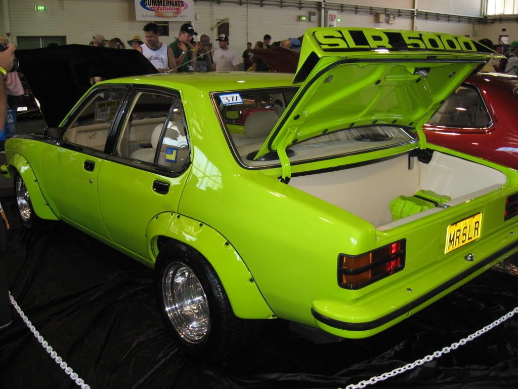 Barbados Green Torana